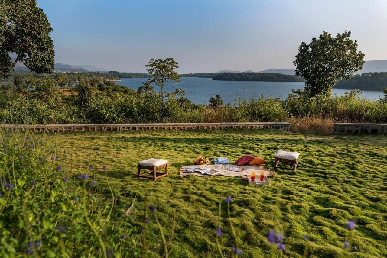 Saffronstays Anantham, Kamshet - Pet-Friendly Lakefront Villa With A Huge Verandah Nethersole Dam Eksteriør bilde